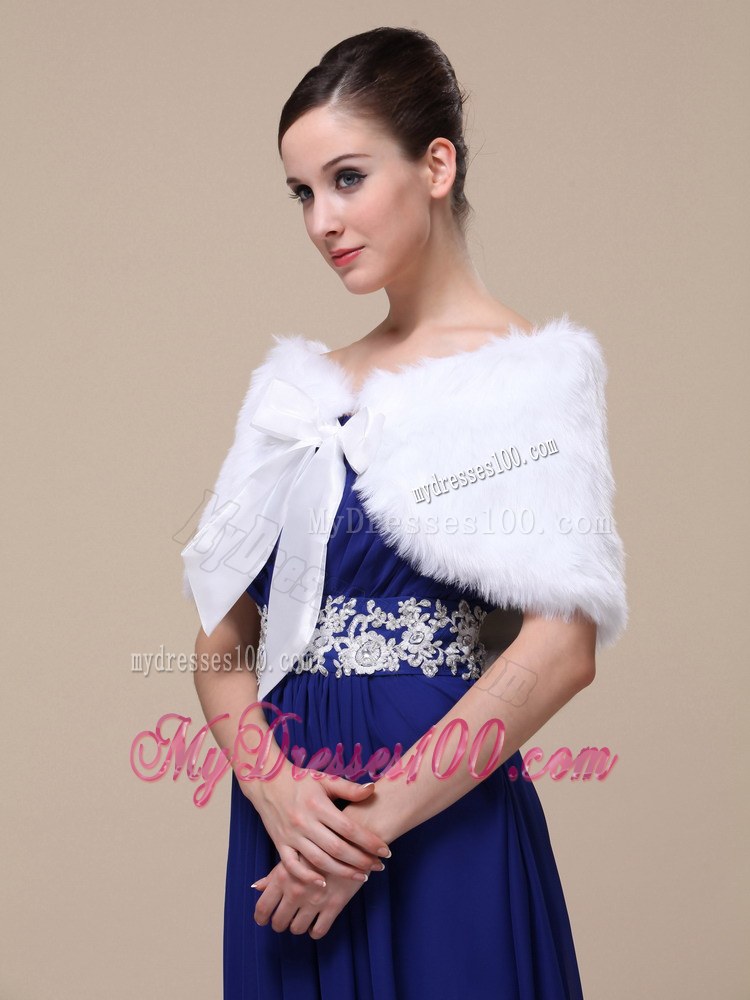 Rabbit Fur Special Occasion / Wedding Shawl In Ivory With Off The Shoulder